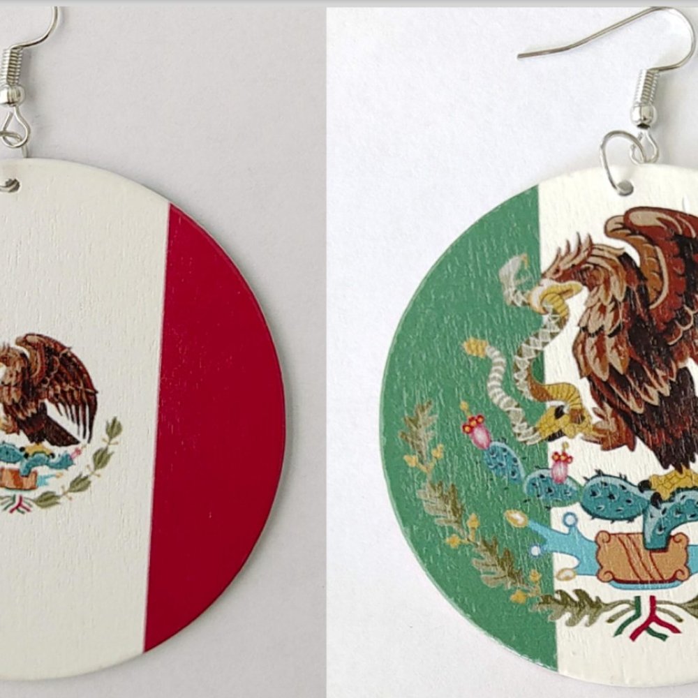 Mexico Round Wooden Earrings Mexican Flag Culture Heritage 2 Pairs